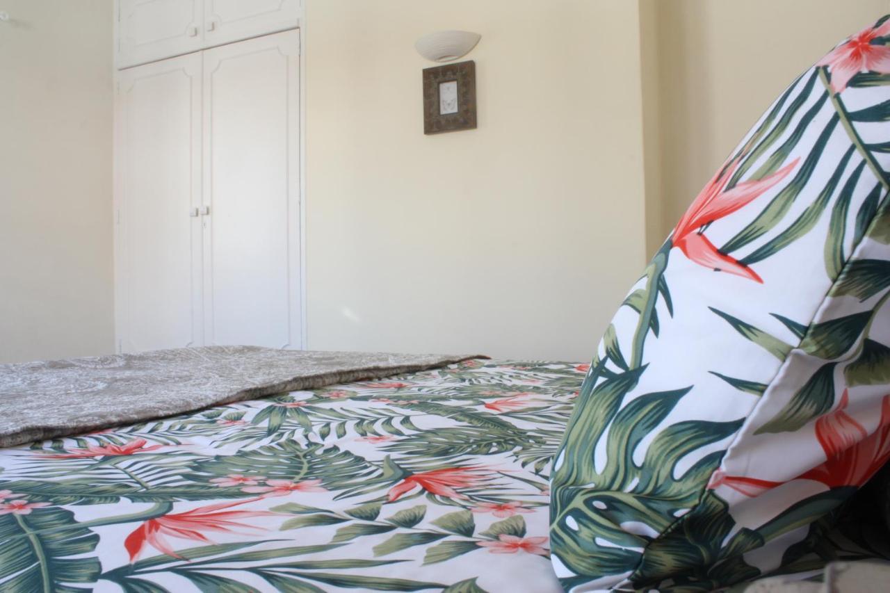 Petunia - Guest House Cascais Bilik gambar
